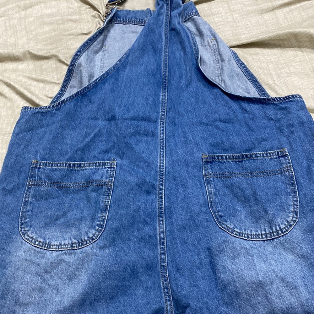 Overall - Picture 4 of 4